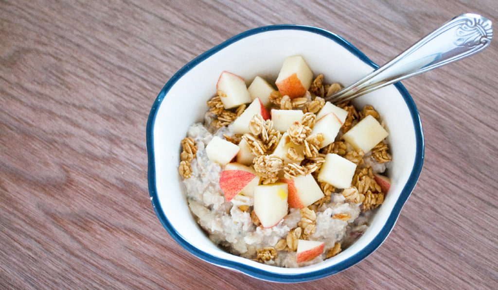 siggi's Icelandic-style yogurt: skyr - Spiced Apple Overnight Oats