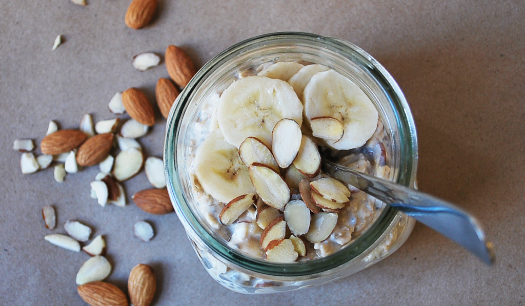 siggi's Icelandic-style yogurt: skyr - Banana Almond Overnight Oats