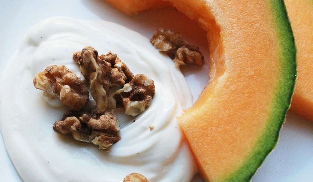 siggi's Icelandic-style yogurt: skyr - Cantaloupe Yogurt Breakfast