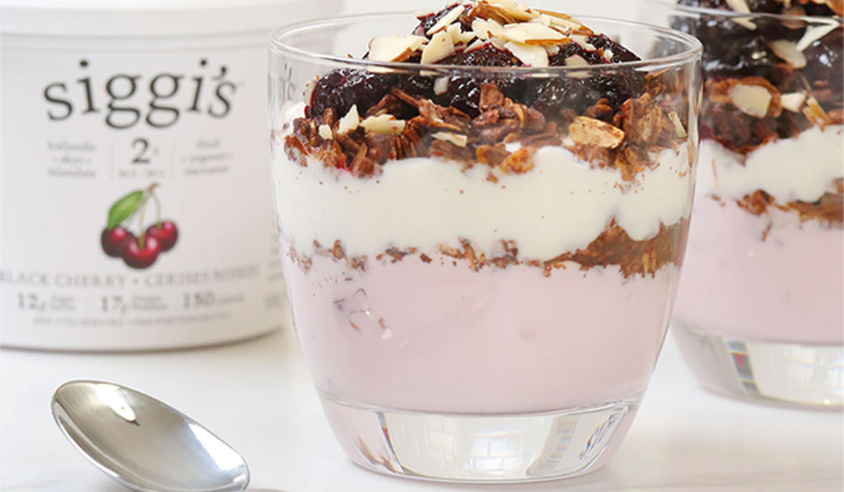 siggi's Icelandic-style yogurt: skyr - black forest breakfast parfait
